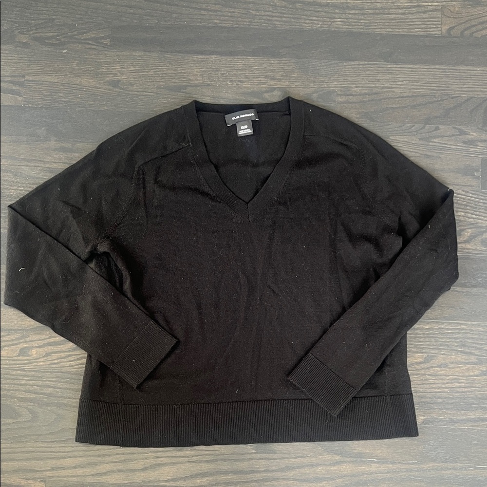 Club Monaco Women's Charcoal V-Neck Sweater